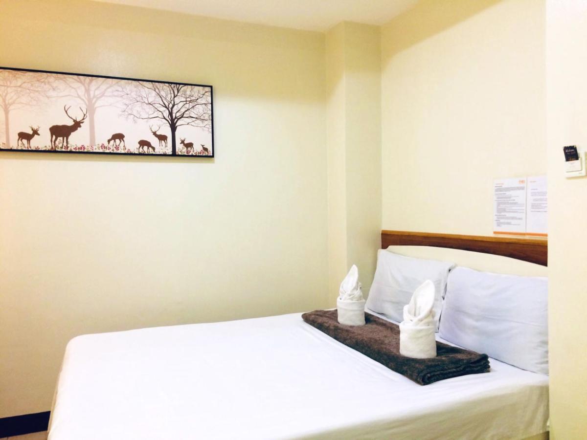 B&J Guesthouse And Tours Tagbilaran City Ngoại thất bức ảnh