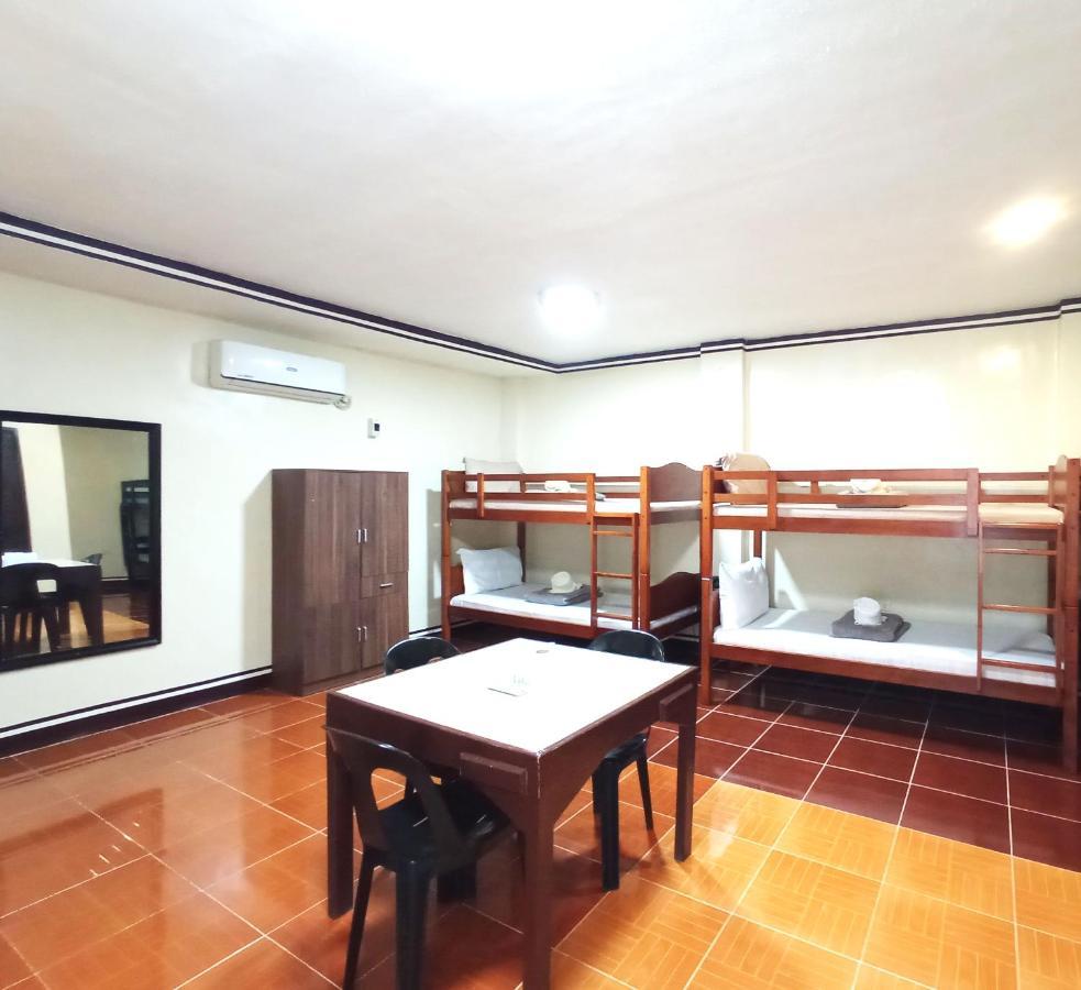 B&J Guesthouse And Tours Tagbilaran City Ngoại thất bức ảnh