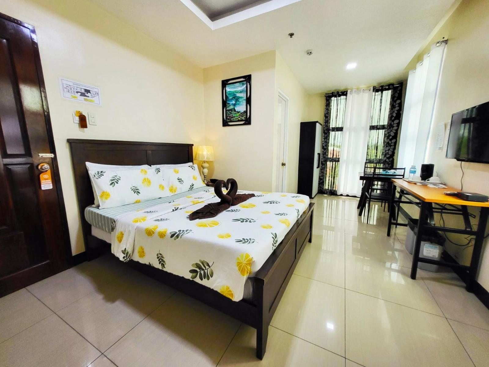 B&J Guesthouse And Tours Tagbilaran City Ngoại thất bức ảnh